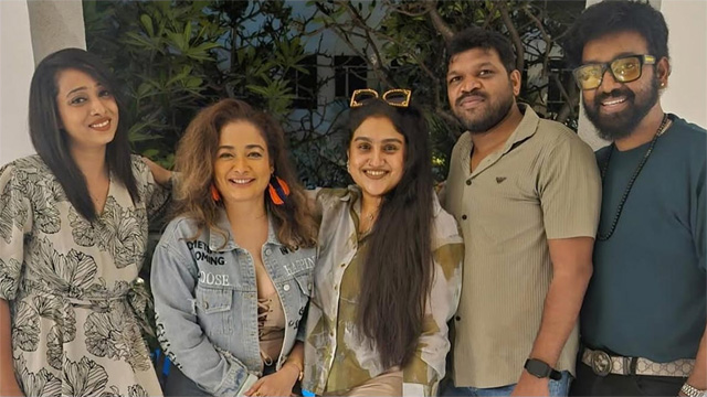 Bollywood Actress Kiran Rathore New Live Update